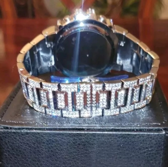 Mens Iced Out Heavy Simulated Diamond CZ Silverplated Water-resistant Watch - Picture 3 of 15